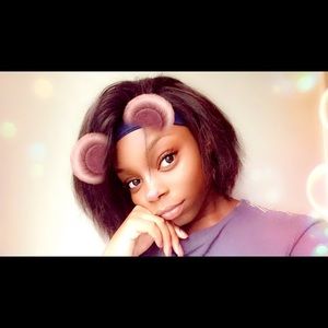 Meet your Posher, Anora